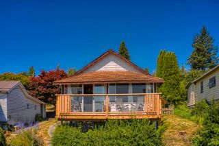 Photo 8: 517 SOUTH FLETCHER Street in Gibsons: Gibsons & Area House for sale (Sunshine Coast)  : MLS®# R2599686