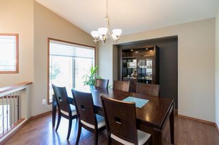 Photo 2: 140 Bridgetown Drive in Winnipeg: Royalwood Residential for sale (2J)  : MLS®# 202016170