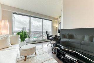 Photo 2: 1705 1053 10 Street SW in Calgary: Beltline Apartment for sale : MLS®# A2128952