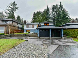 Photo 18: 2763 CRESTLYNN Drive in North Vancouver: Lynn Valley House for sale : MLS®# R2452936