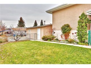 Photo 25: 824 CANFIELD Way SW in Calgary: Canyon Meadows House for sale : MLS®# C4037689