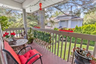 Photo 13: 831 165 Street in White Rock: King George Corridor House for sale (South Surrey White Rock)  : MLS®# R2899302