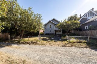 Photo 24: 1556 Monterey Ave in Oak Bay: OB North Oak Bay House for sale : MLS®# 855438