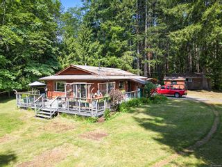 Photo 11: 2172 Left Rd in Courtenay: CV Courtenay North House for sale (Comox Valley)  : MLS®# 933996