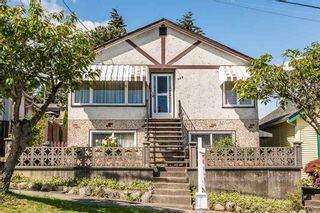 Photo 2: 429 SCHOOL STREET in New Westminster: The Heights NW House for sale : MLS®# R2067607