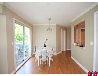 Photo 4: 205 7161 121ST Street in Surrey: West Newton Condo for sale in "THE HIGHLANDS" : MLS®# F2916466