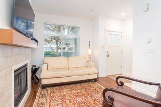 Photo 6: 335 W 59TH Avenue in Vancouver: South Cambie Townhouse for sale in "LANGARA GREEN" (Vancouver West)  : MLS®# R2628680