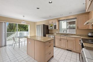 Photo 11: 2612 UPLANDS Court in Coquitlam: Upper Eagle Ridge House for sale : MLS®# R2871689