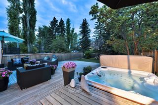 Photo 32: 183 Strathaven Circle SW in Calgary: Strathcona Park Detached for sale : MLS®# A2049042
