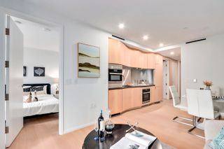 Photo 7: 705 1568 ALBERNI Street in Vancouver: West End VW Condo for sale (Vancouver West)  : MLS®# R2857036