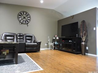 Photo 10: 77 Madge Way in Yorkton: Riverside Grove Residential for sale : MLS®# SK810519
