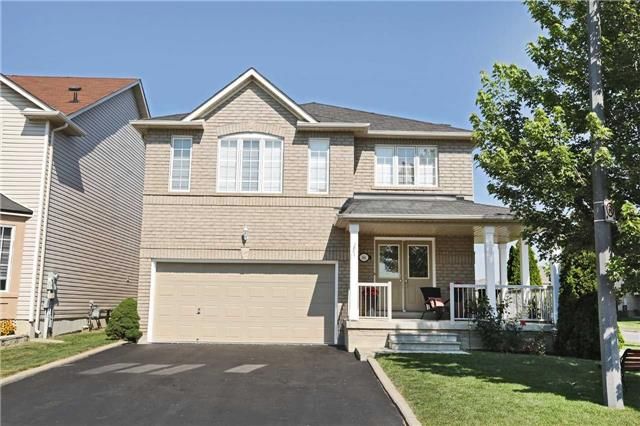 Main Photo: 86 Babcock Crest in Milton: Dempsey House (2-Storey) for sale : MLS®# W3272427