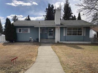 Photo 1: 2790 EWERT Crescent in Prince George: Seymour House for sale in "Seymour" (PG City Central (Zone 72))  : MLS®# R2347106