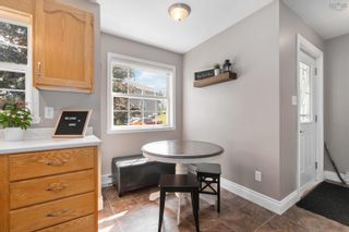 Photo 2: 6 Victoria Drive in Lower Sackville: 25-Sackville Residential for sale (Halifax-Dartmouth)  : MLS®# 202320474