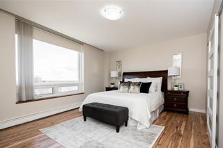 Photo 21: 1600sqft Riverfront Condo in Winnipeg: Crescentwood House for sale (1B) 