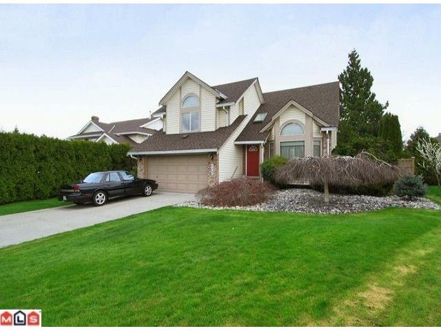 Main Photo: 9280 154A Street in Surrey: Fleetwood Tynehead House for sale in "BERKSHIRE PARK" : MLS®# F1007841