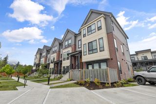 Photo 2: 30 45500 CAMPUS Drive in Chilliwack: Garrison Crossing Townhouse for sale in "ACADIA TOWNHOMES" (Sardis)  : MLS®# R2791099