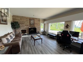 Photo 11: 5909 HORSE LAKE ROAD in 100 Mile House: House for sale : MLS®# R2793175