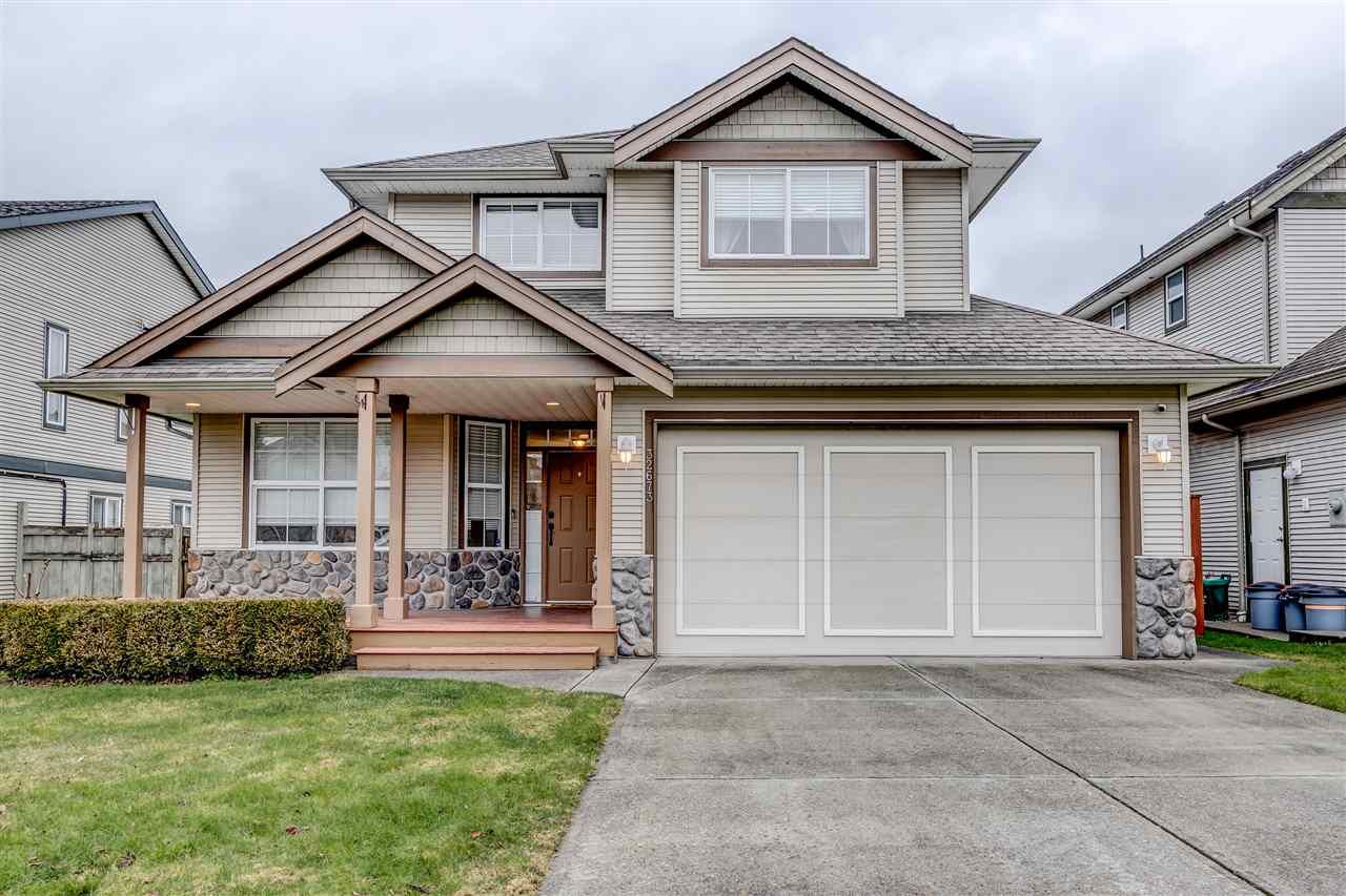 Main Photo: 32673 HOOD Avenue in Mission: Mission BC House for sale : MLS®# R2542133