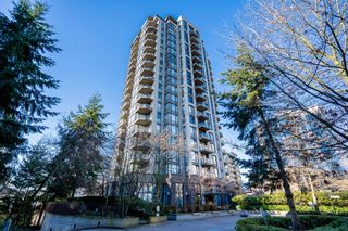 Main Photo: 902 151 W 2ND Street in North Vancouver: Lower Lonsdale Condo for sale in "Sky" : MLS®# R2850836