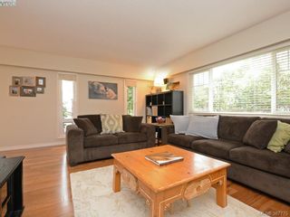Photo 6: 3997 RESOLUTE Pl in VICTORIA: SE Mt Doug House for sale (Saanich East)  : MLS®# 779235