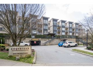 Photo 1: 119 2943 NELSON Place in Abbotsford: Central Abbotsford Condo for sale in "Edgebrook" : MLS®# R2543514