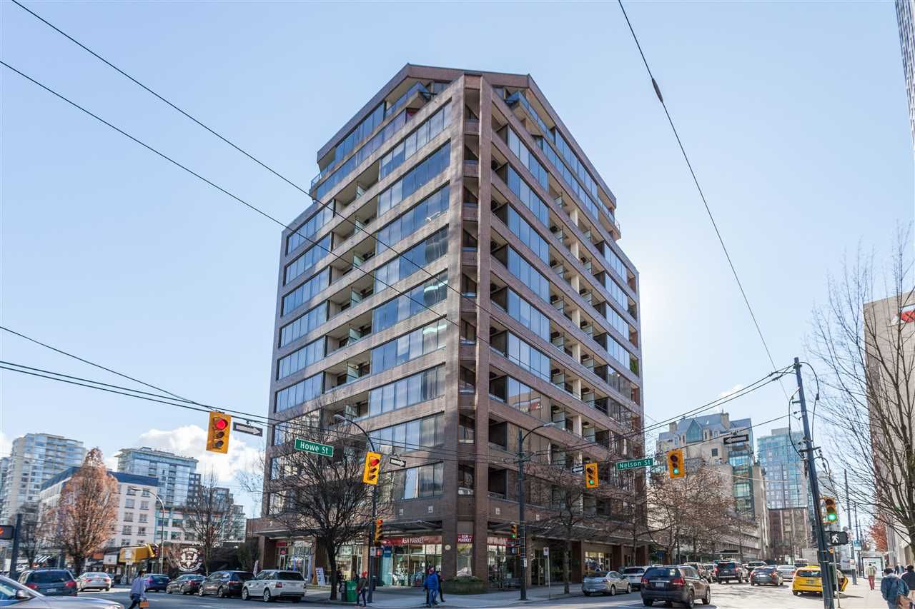 Main Photo: 205 1010 HOWE Street in Vancouver: Downtown VW Condo for sale in "1010 HOWE" (Vancouver West)  : MLS®# R2141634