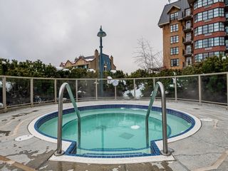 Photo 17: 510 4320 SUNDIAL Crescent in Whistler: Whistler Village Condo for sale in "PAN PACIFIC MOUNTAINS" : MLS®# R2679623