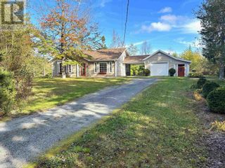 Photo 1: 22 Falls Brook Road in Upper Branch: House for sale : MLS®# 202321582