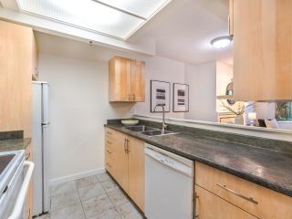 Photo 15: 108 1925 W 2ND Avenue in Vancouver: Kitsilano Condo for sale in "WINDGATE BEACHSIDE" (Vancouver West)  : MLS®# R2715831