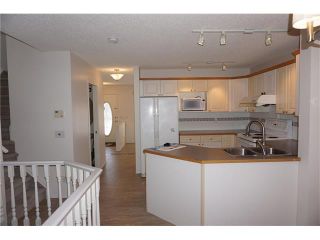 Photo 8: 208 TARINGTON Close NE in Calgary: Taradale House for sale : MLS®# C4040082