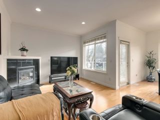 Photo 3: 7xx LEA AVENUE in Coquitlam: Coquitlam West 1/2 Duplex for sale : MLS®# R2653052