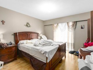 Photo 10: 8043 BURNFIELD Crescent in Burnaby: Burnaby Lake House for sale (Burnaby South)  : MLS®# R2144135