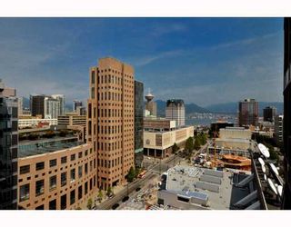 Photo 1: 2301 233 ROBSON Street in Vancouver: Downtown VW Condo for sale in "TV TOWERS 2" (Vancouver West)  : MLS®# V783514