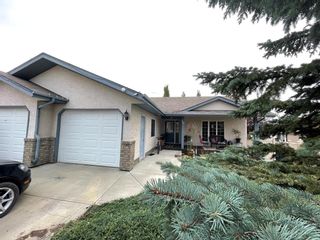 Main Photo: 12 Maplewood Boulevard: Penhold Detached for sale : MLS®# A2029097