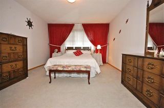 Photo 10: 60 Ambergate Drive in Winnipeg: Amber Trails Residential for sale (4F)  : MLS®# 202400398