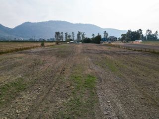 Photo 30: 38267 VYE Road in Abbotsford: Sumas Prairie Agri-Business for sale in "Barn" : MLS®# C8047161