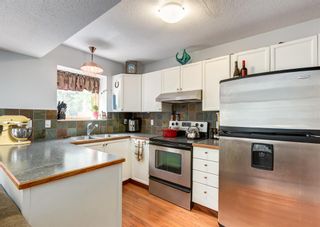 Photo 10: 4 6 Blackrock Crescent: Canmore Row/Townhouse for sale : MLS®# A1231769