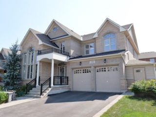 Photo 1: 2380 Rideau Dr in Oakville: Iroquois Ridge North Freehold for sale : MLS®# W3702265