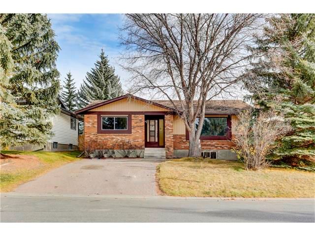 Main Photo: 6120 84 Street NW in Calgary: Silver Springs House for sale : MLS®# C4049555