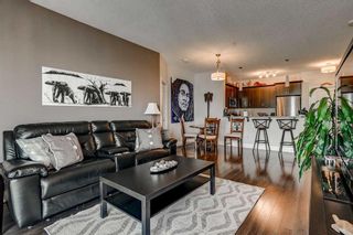 Photo 5: 2303 15 Sunset Square: Cochrane Apartment for sale : MLS®# A2074147