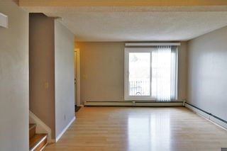 Photo 9: 3 3820 PARKHILL Place SW in Calgary: Parkhill House for sale : MLS®# C4145732