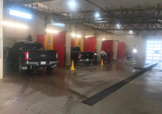 Photo 2: Car wash for sale Southern Alberta: Commercial for sale : MLS®# A1243980