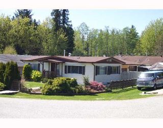 Photo 1: 5689 BJORN Place in Sechelt: Sechelt District Manufactured Home for sale in "BJORN PLAACE" (Sunshine Coast)  : MLS®# V644817