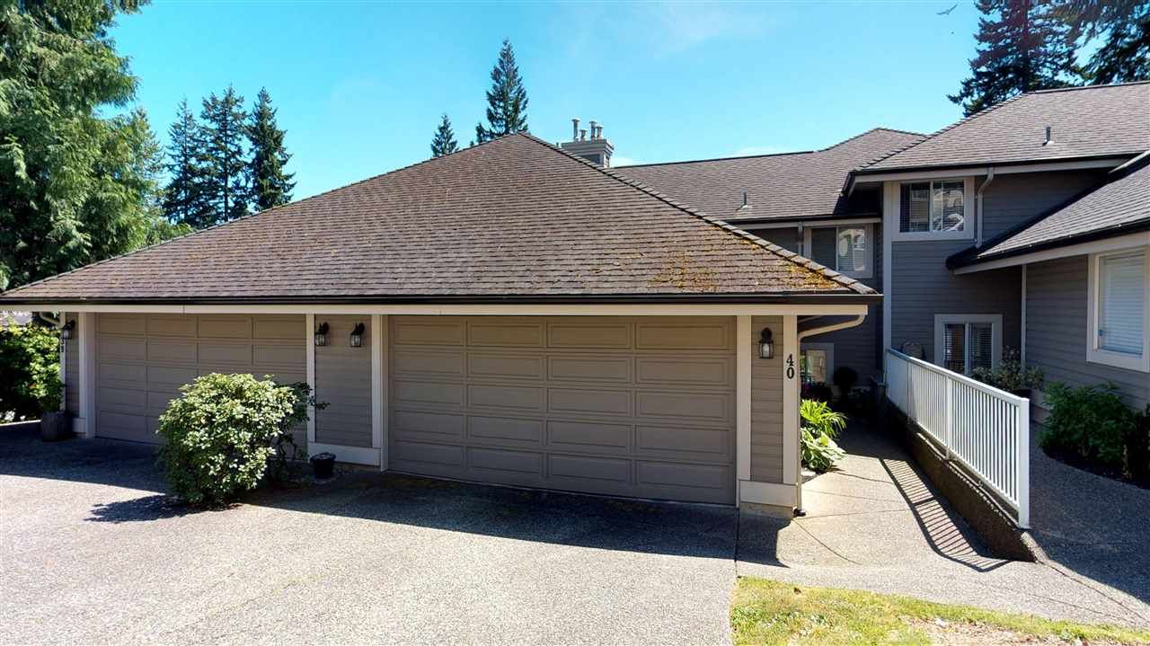 Main Photo: 40 181 RAVINE DRIVE in Port Moody: Heritage Mountain Townhouse for sale : MLS®# R2185444