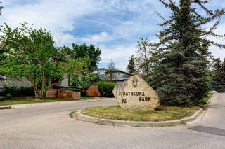 Photo 41: 132 Strathbury Circle SW in Calgary: Strathcona Park Detached for sale : MLS®# A2003906