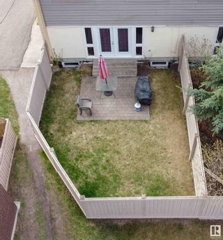 Photo 2: 161 ROYAL Road in Edmonton: Zone 16 Townhouse for sale : MLS®# E4293701