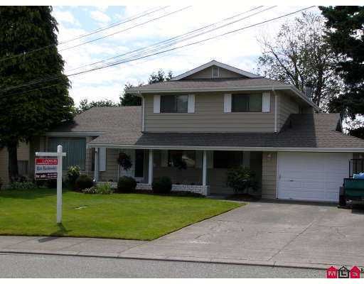Main Photo: 2357 BEVAN in Abbotsford: Abbotsford West House for sale in "Near Centennial Park" : MLS®# F2717479