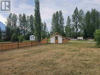 Photo 8: 3850 HENRY ROAD in Smithers And Area: Business for sale : MLS®# C8053010
