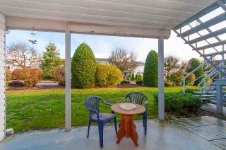 Photo 5: 169 32691 GARIBALDI Drive in Abbotsford: Abbotsford West Townhouse for sale in "Carriage Lane" : MLS®# R2322722